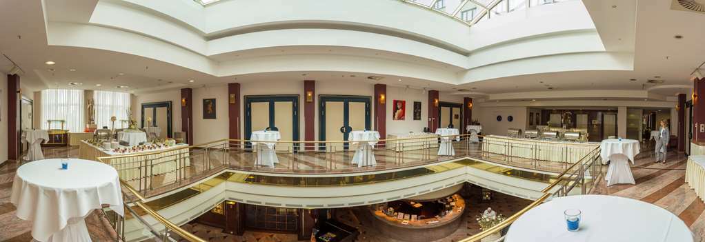 Hotel Radisson Blu 4*